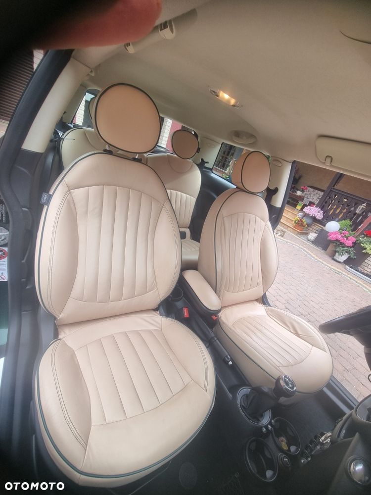 MINI ONE - 7