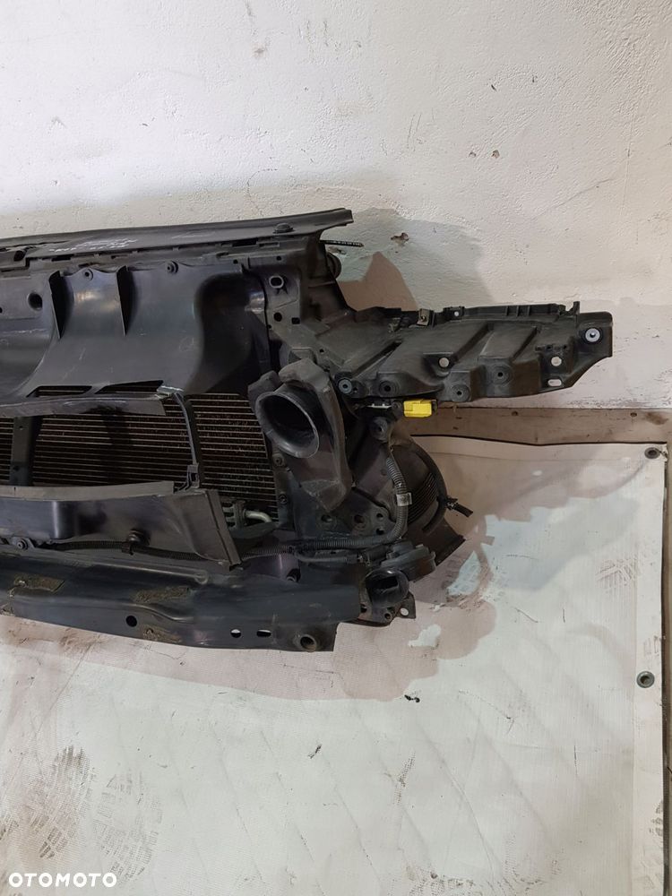 pas przedni chłodnice 7l0805594 porsche cayenne 7l touareg i 7l 4.5 b v8 - 8