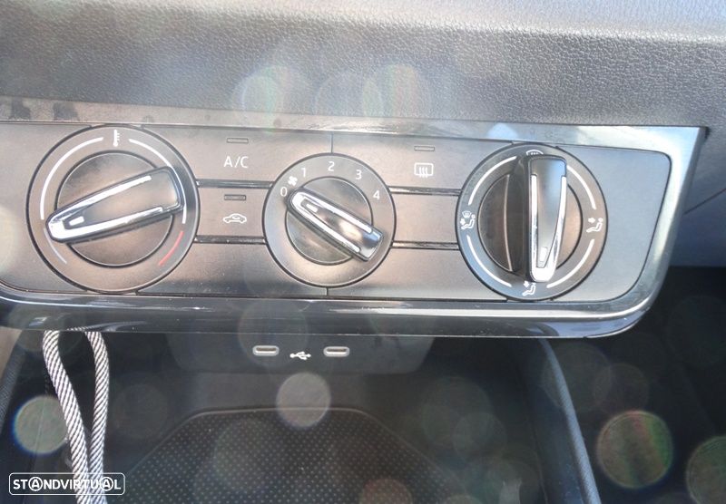 Skoda Fabia 1.0 MPI Style - 20