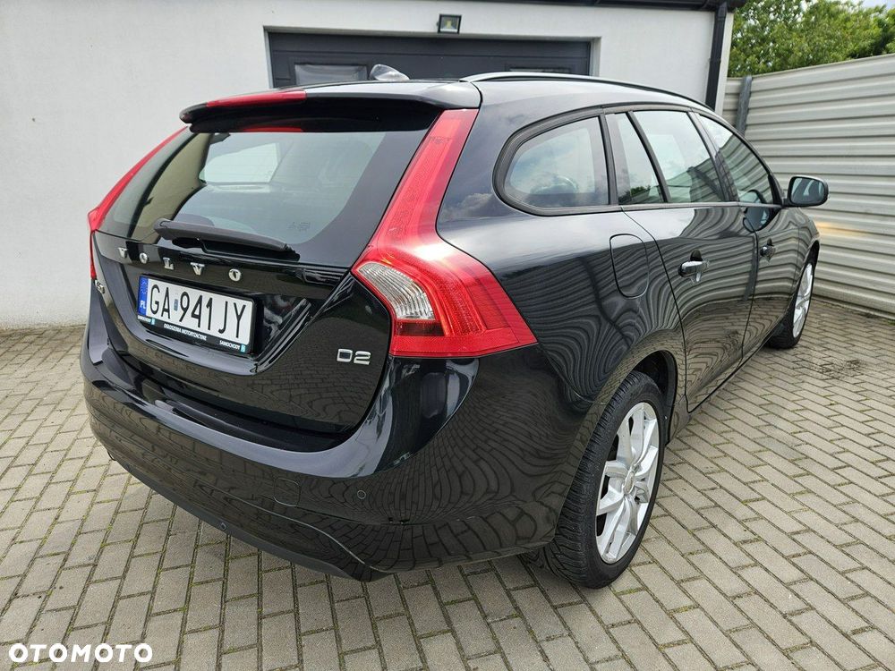 Volvo V60 D2 Kinetic - 16