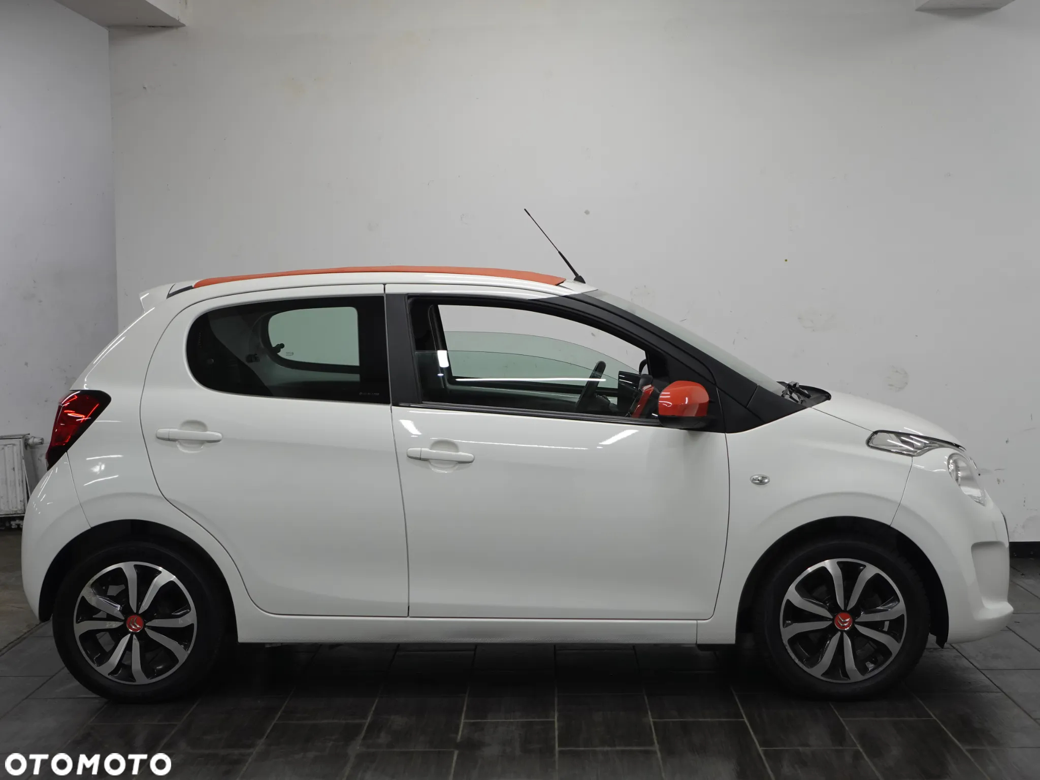 Citroën C1 1.2 Pure Tech Airscape Shine - 8