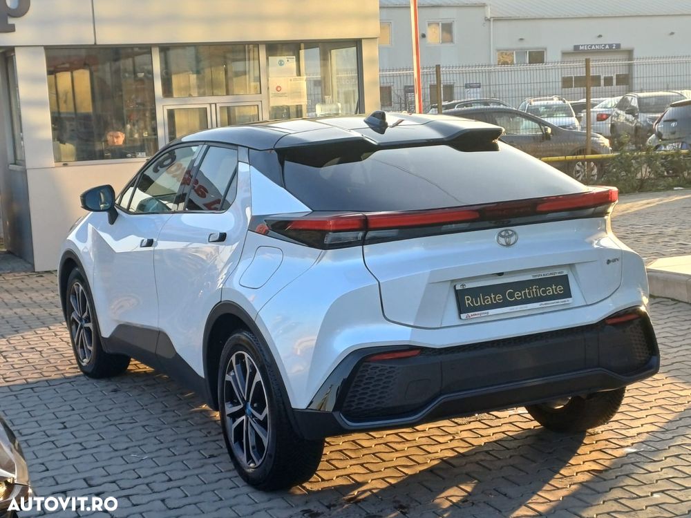 Toyota C-HR - 5