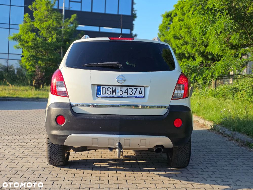 Opel Antara 2.2 CDTI Cosmo - 4