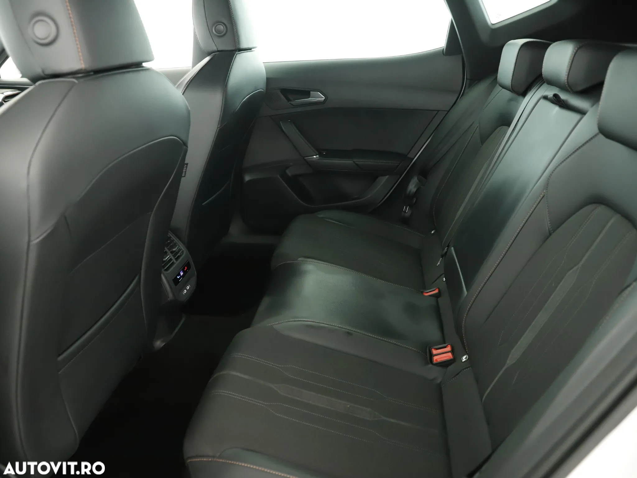 Cupra Formentor 1.4 e-HYBRID PHEV - 13