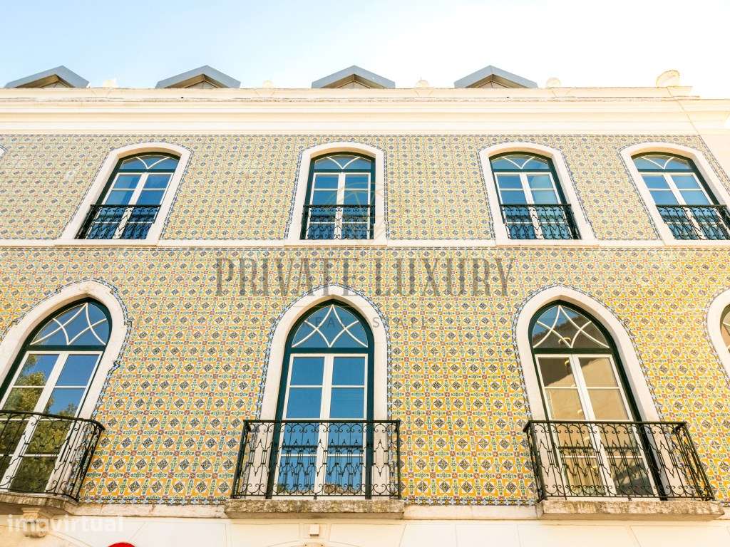 Residência geminada T5 totalmente renovada com terraço privado e ga... - Grande imagem: 2/25