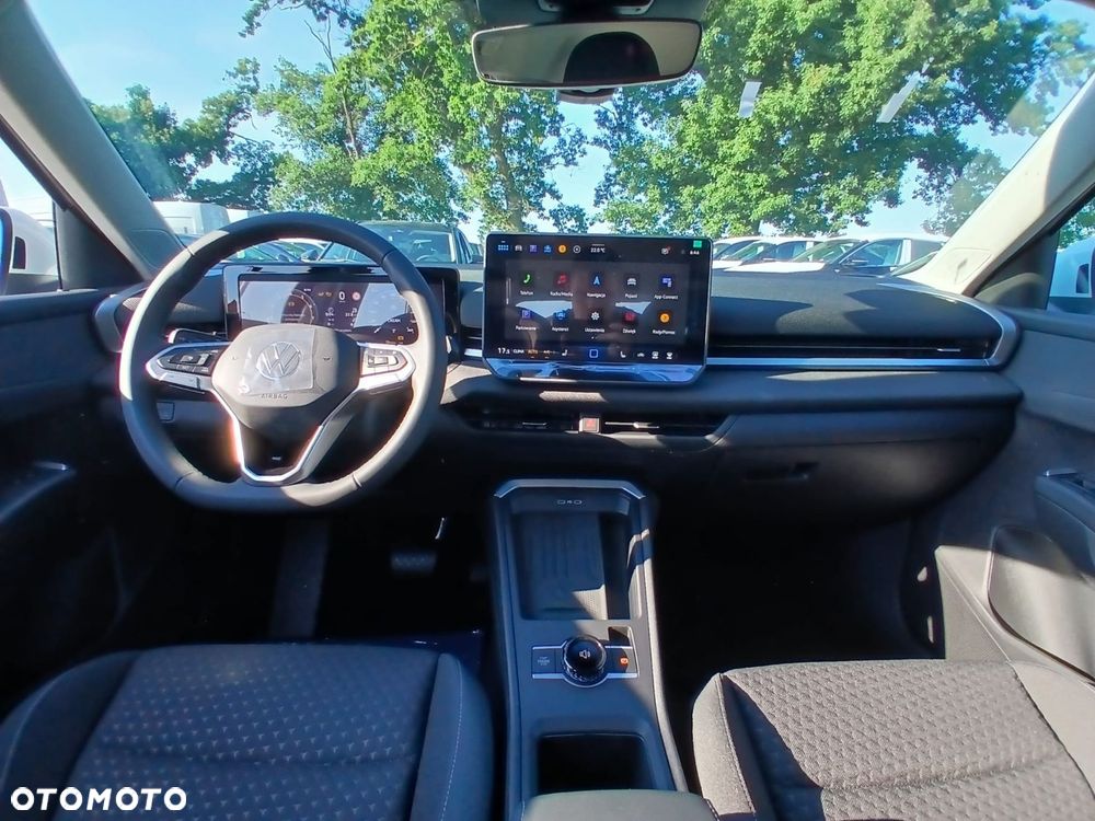Volkswagen T-Roc 1.5 eTSI Life DSG - 9