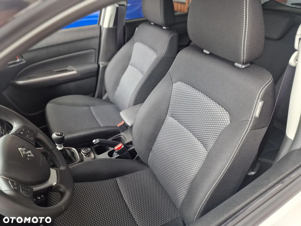 Suzuki Vitara 1.4 Boosterjet mHEV Premium Plus 4WD - 7