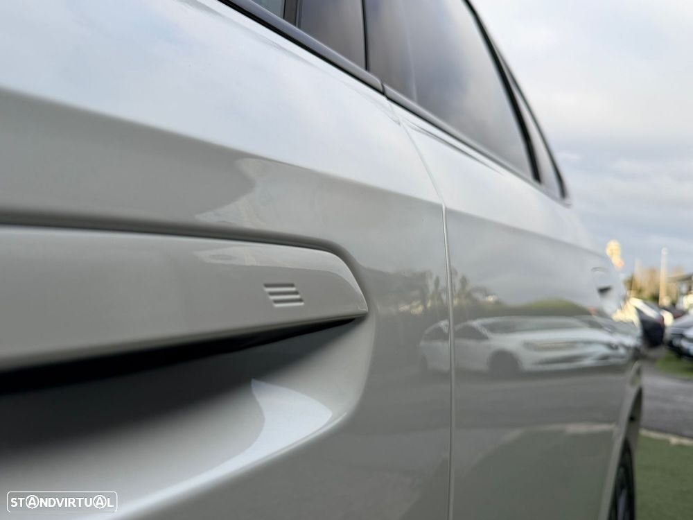 BMW X1 xDrive25e Pack Desportivo M - 5