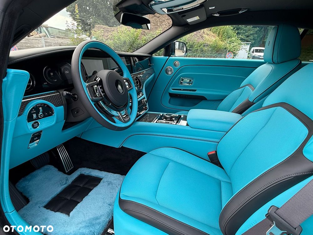 Rolls-Royce Spectre - 23