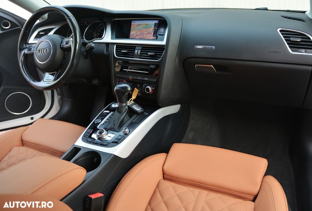 Audi A5 Sportback 2.0 TDI S tronic - 13