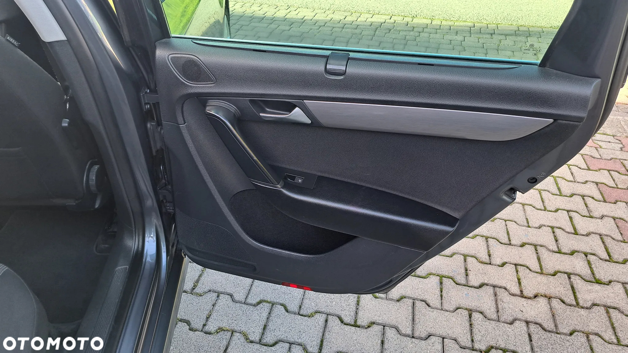 Volkswagen Passat 2.0 TDI Highline DSG - 23
