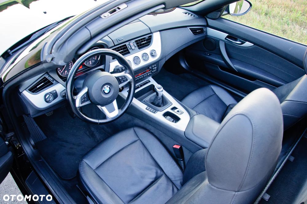 BMW Z4 23i sDrive - 13