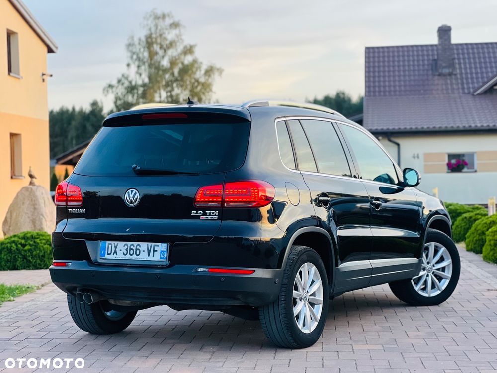 Volkswagen Tiguan 2.0 TDI DPF 4Motion Lounge Sport & Style - 4