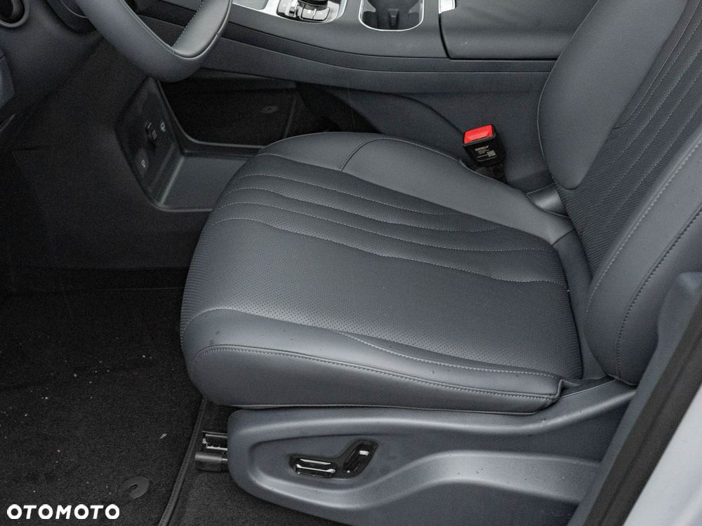 Geely Starray EM-i 1.5 PHEV Pro - 11