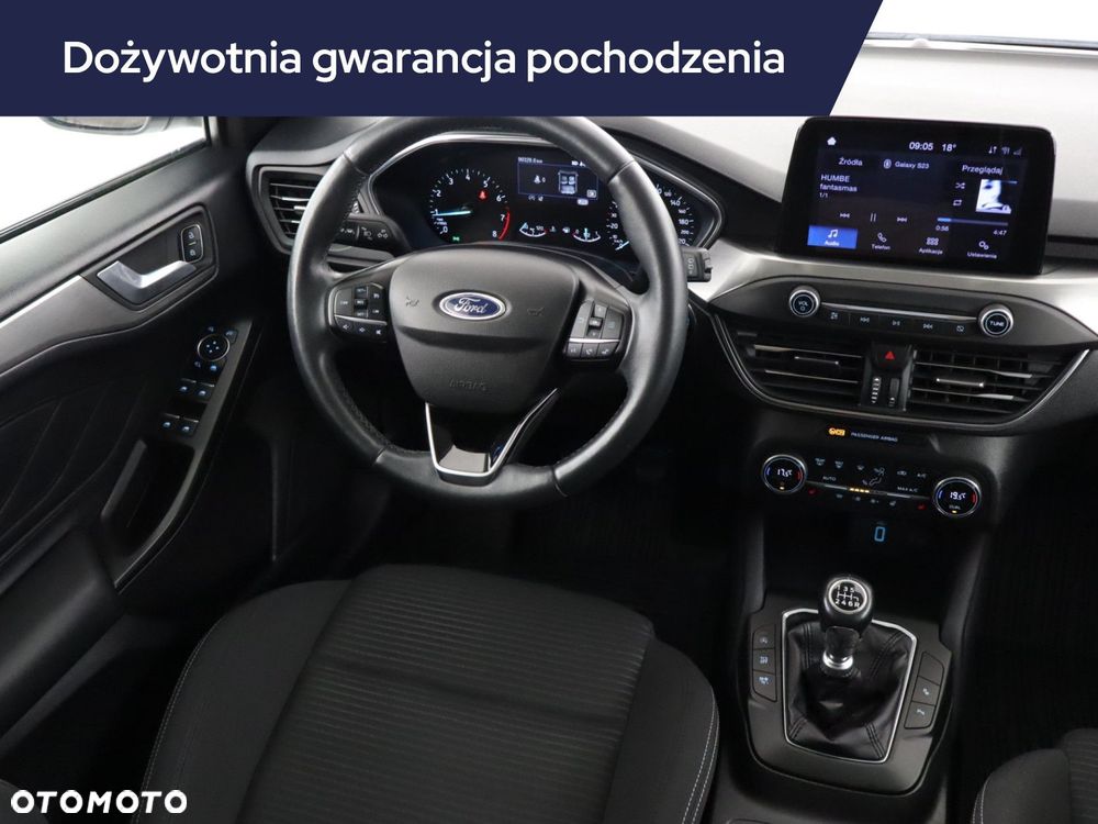 Ford Focus SW - 9