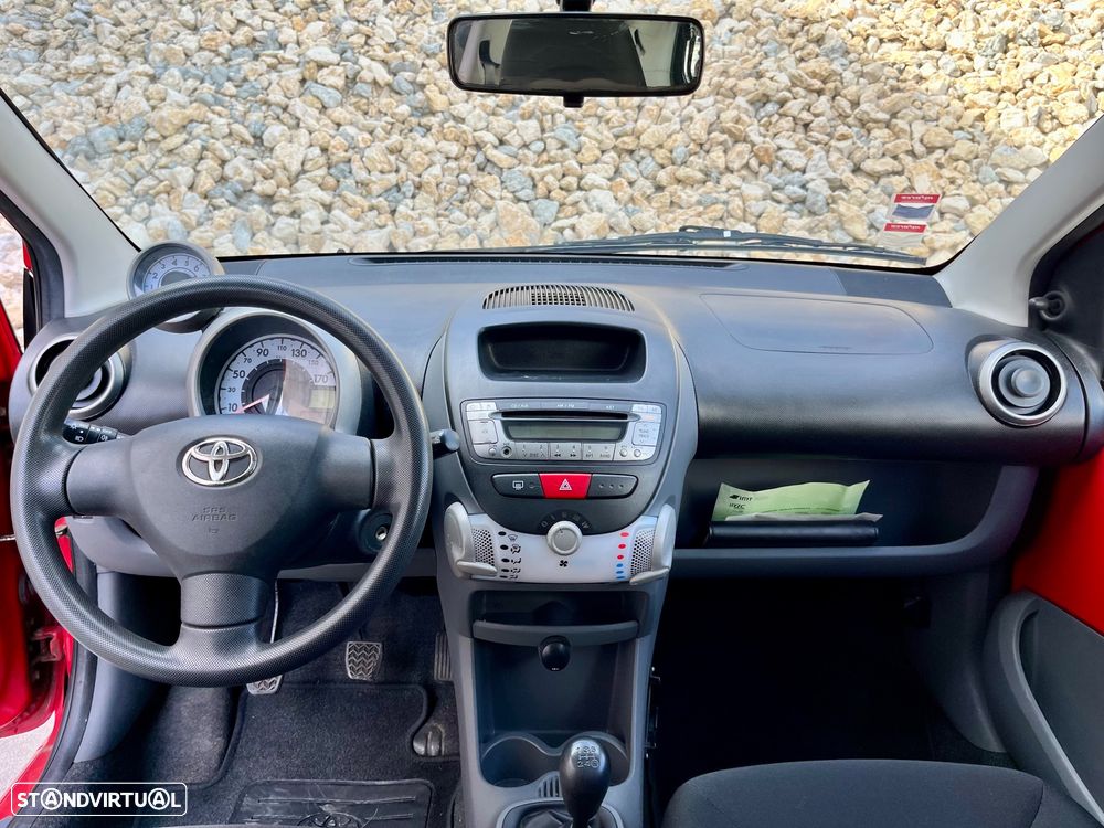 Toyota Aygo 1.0 Red Edition - 5