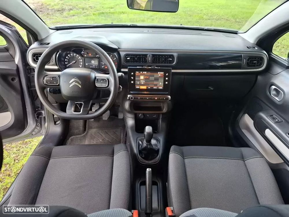 Citroën C3 1.2 PureTech Shine - 22