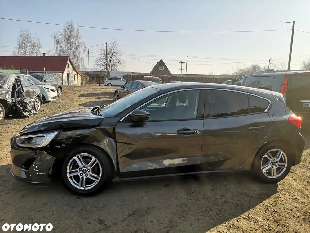 Ford Focus 1.5 EcoBlue Start-Stopp-System ACTIVE STYLE - 16