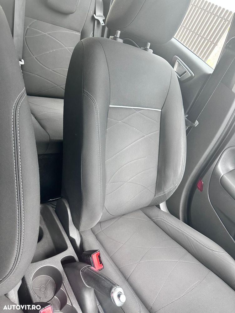 Ford Fiesta 1.5 TDCi Titanium - 14