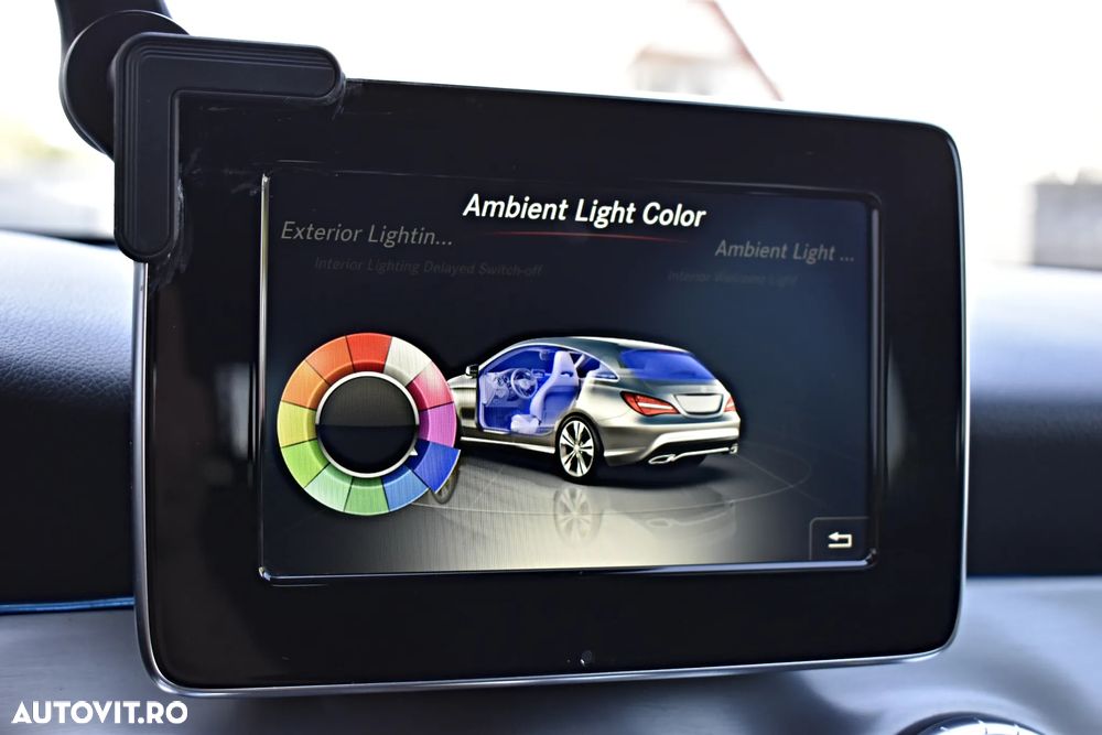 Mercedes-Benz CLA Shooting Brake 220 (CDI) d 7G-DCT Urban - 26