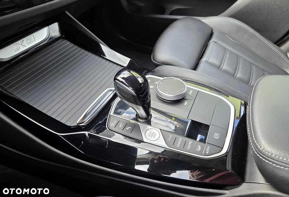 BMW X3 xDrive20d MHEV Luxury Line - 37