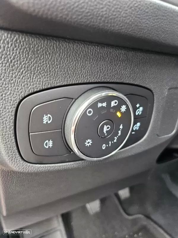 Ford Focus SW 1.0 EcoBoost MHEV ST-Line X - 16