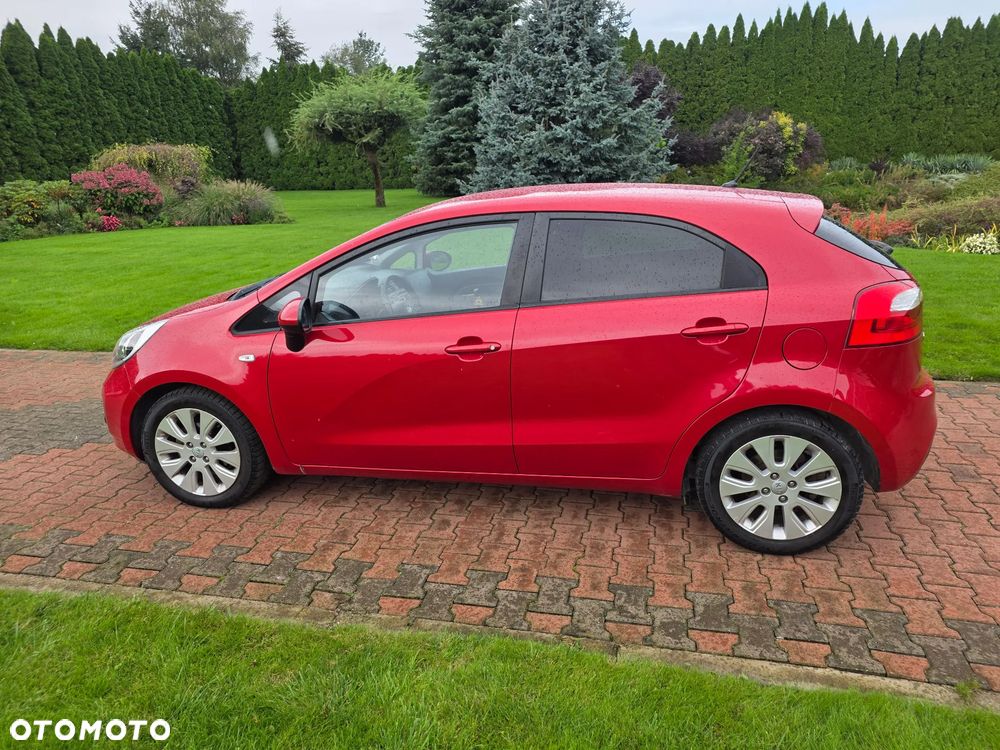 Kia Rio 1.2 M - 7