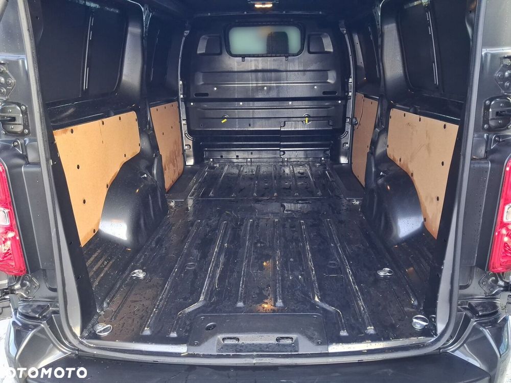 Toyota PROACE - 11