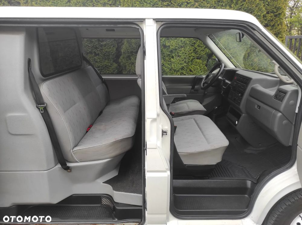Volkswagen Transporter Escapade - 7