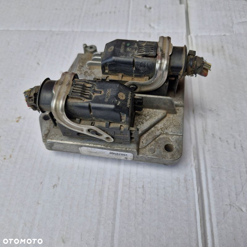 OPEL ASTRA H ZAFIRA B 1,6 16V STEROWNIK SILNIKA 28020960 - 2