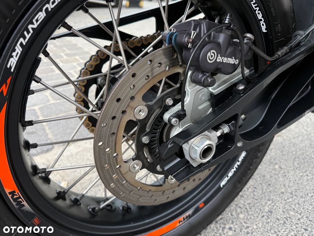 KTM Super Adventure - 24