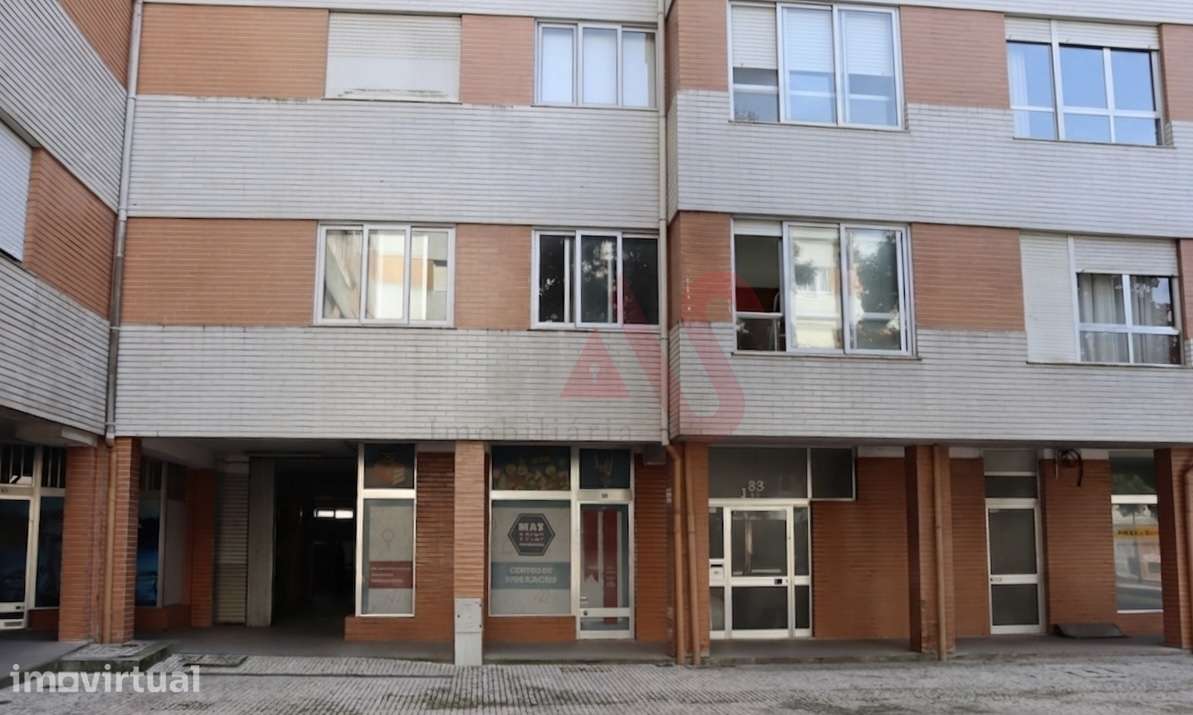 Apartamento T4 Remodelado na Póvoa de Varzim, Porto - Grande imagem: 2/23