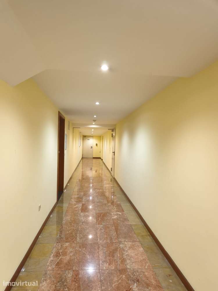 T3 com varanda, garagem e jardim em Ermesinde - Grande imagem: 3/3