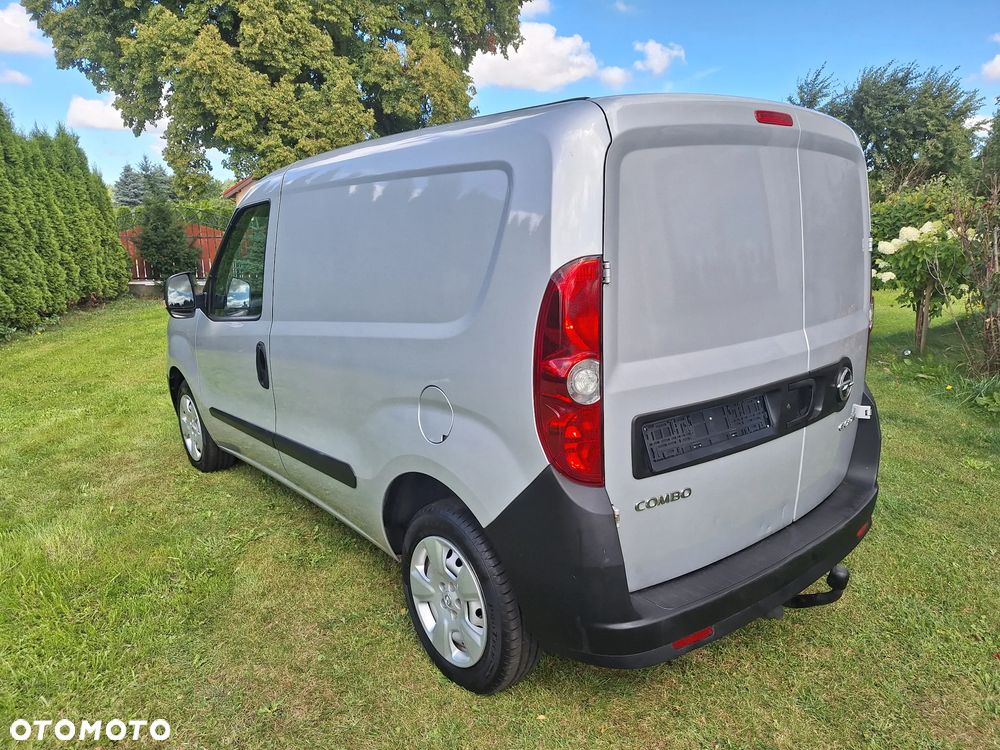 Opel Combo - 22