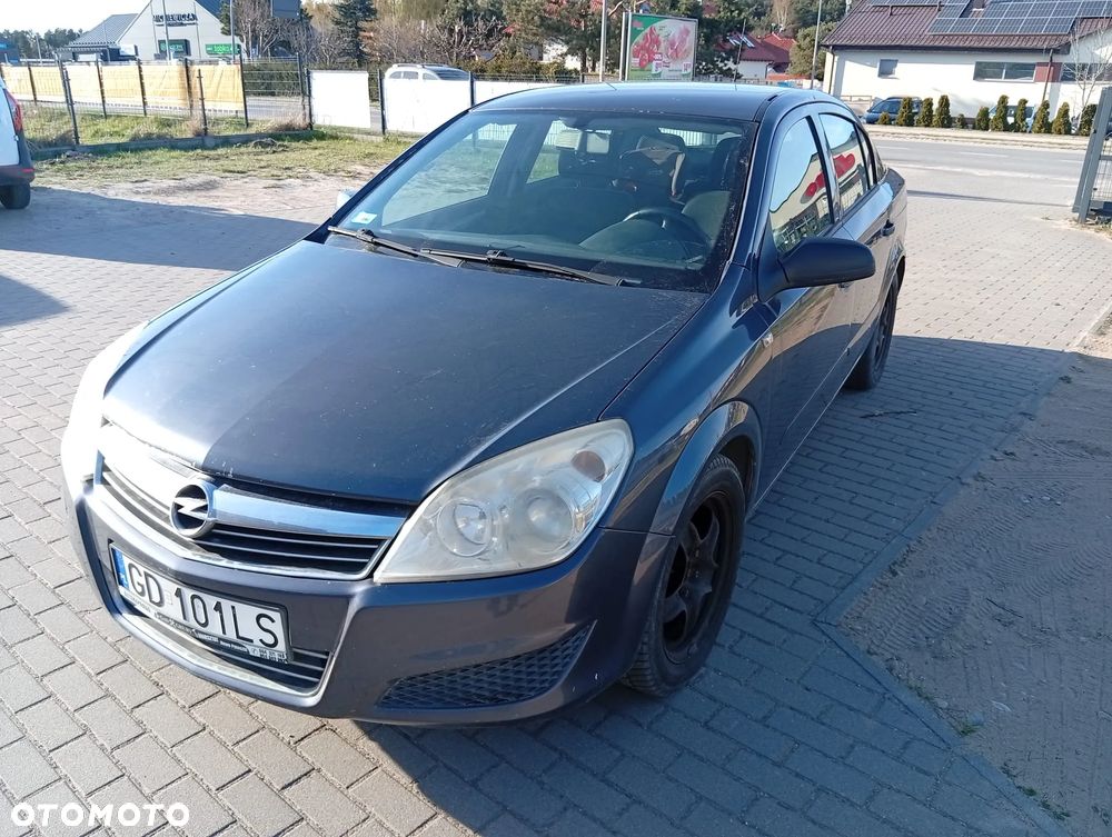 Opel Astra 1.6 Enjoy - 1