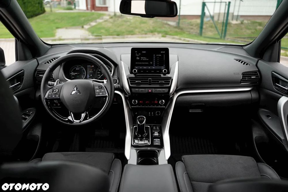 Mitsubishi Eclipse Cross Plug-In Hybrid 4WD Top - 18