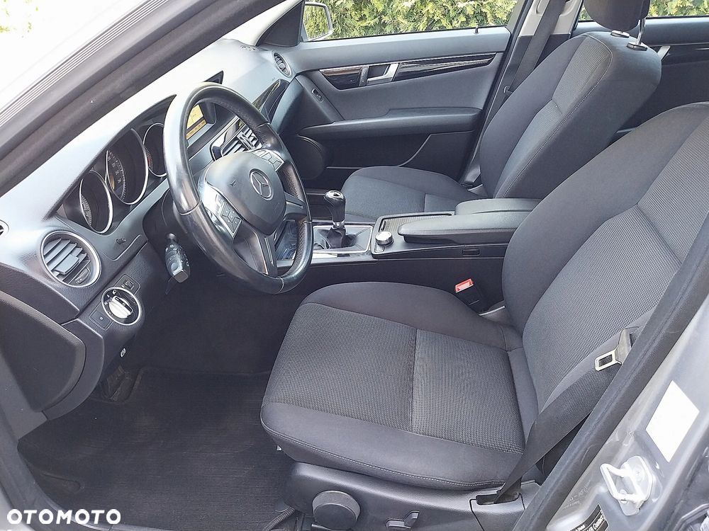 Mercedes-Benz Klasa C 180 BlueEFFICIENCY - 5