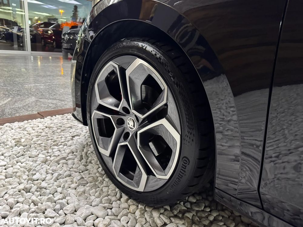 Skoda Octavia 2.0 TDI DSG 4X4 RS Plus - 7