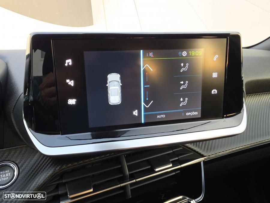 Peugeot e-2008 50 kWh Active Pack - 40