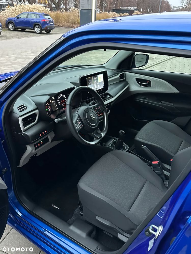Suzuki Swift 1.2 Dualjet SHVS Premium Plus - 9
