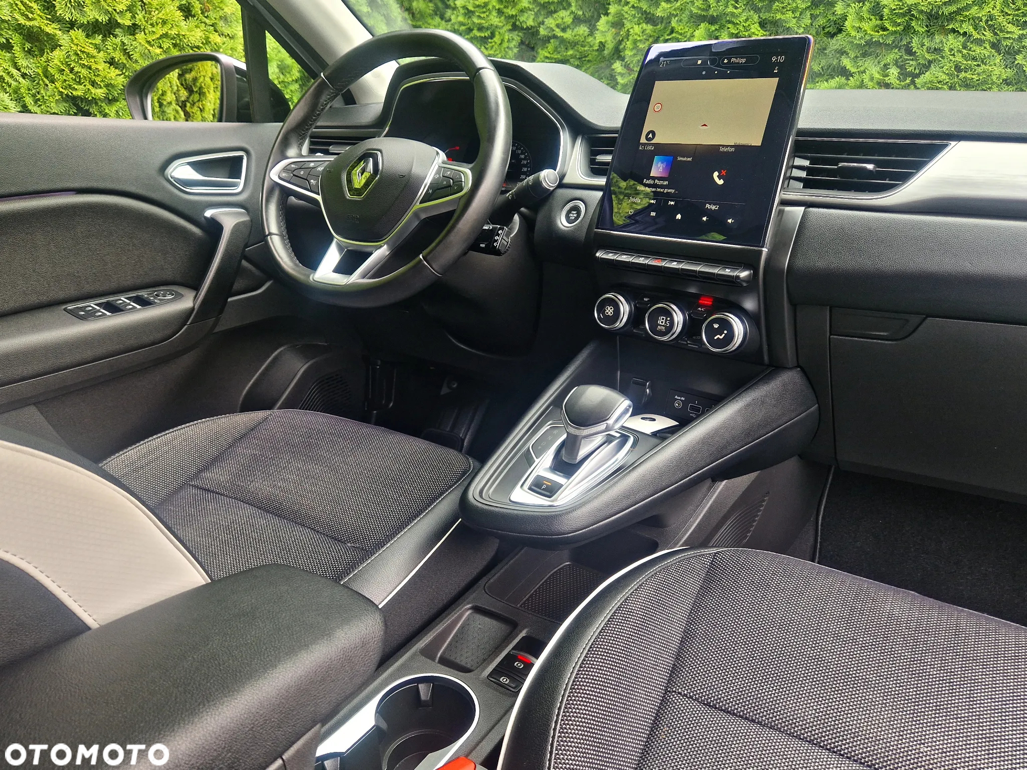 Renault Captur 1.3 TCe Intens EDC - 23
