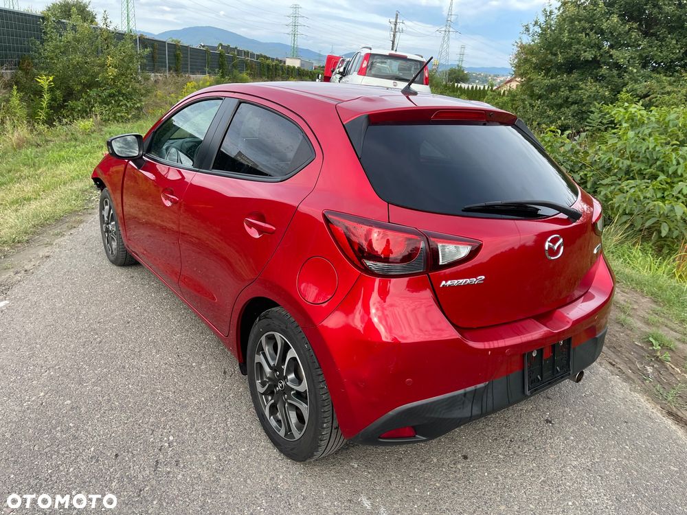 Mazda 2 - 6