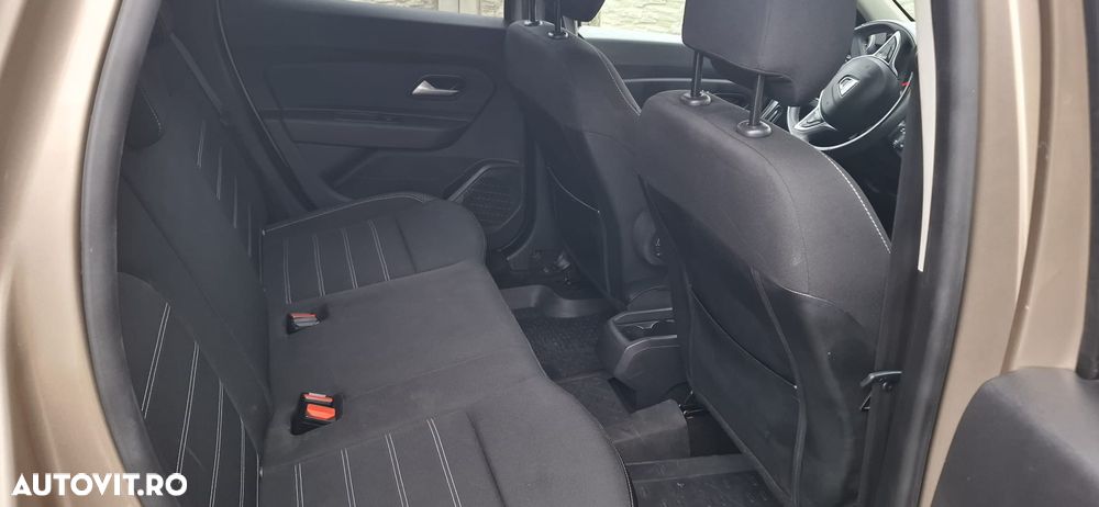 Dacia Duster 1.5 dCi 4WD Prestige jante 17" - 16