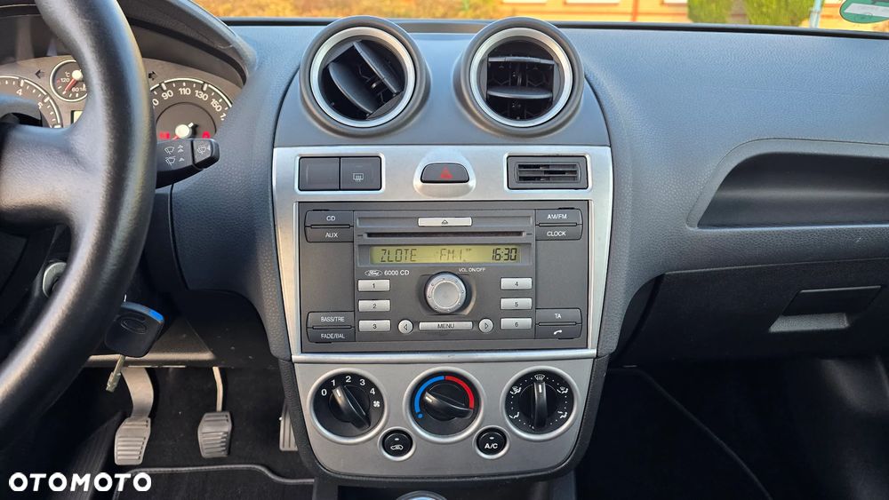 Ford Fiesta - 14