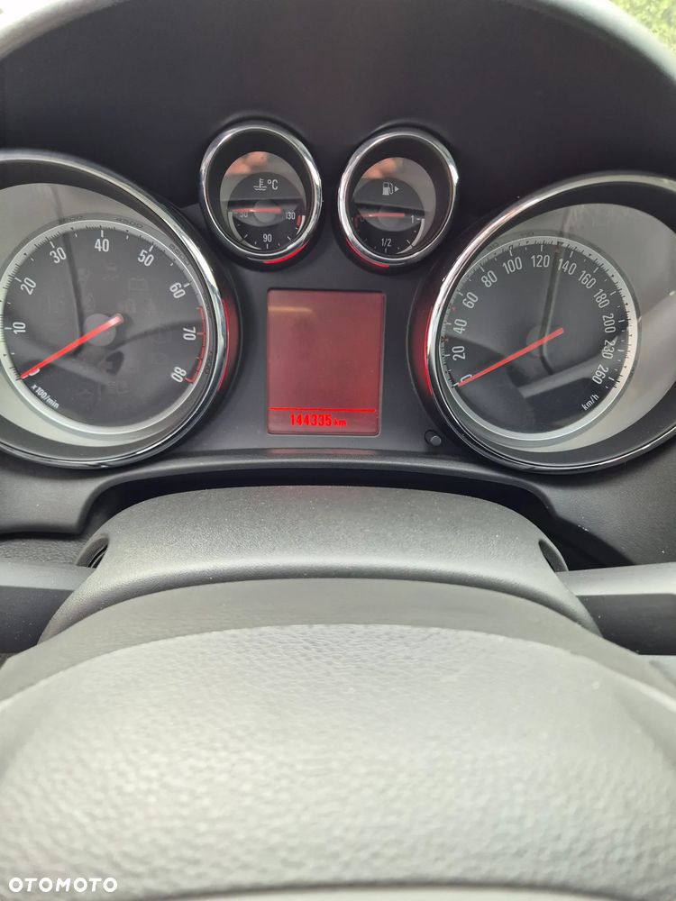 Opel Astra 1.4 T Cosmo S&S EU6 - 16