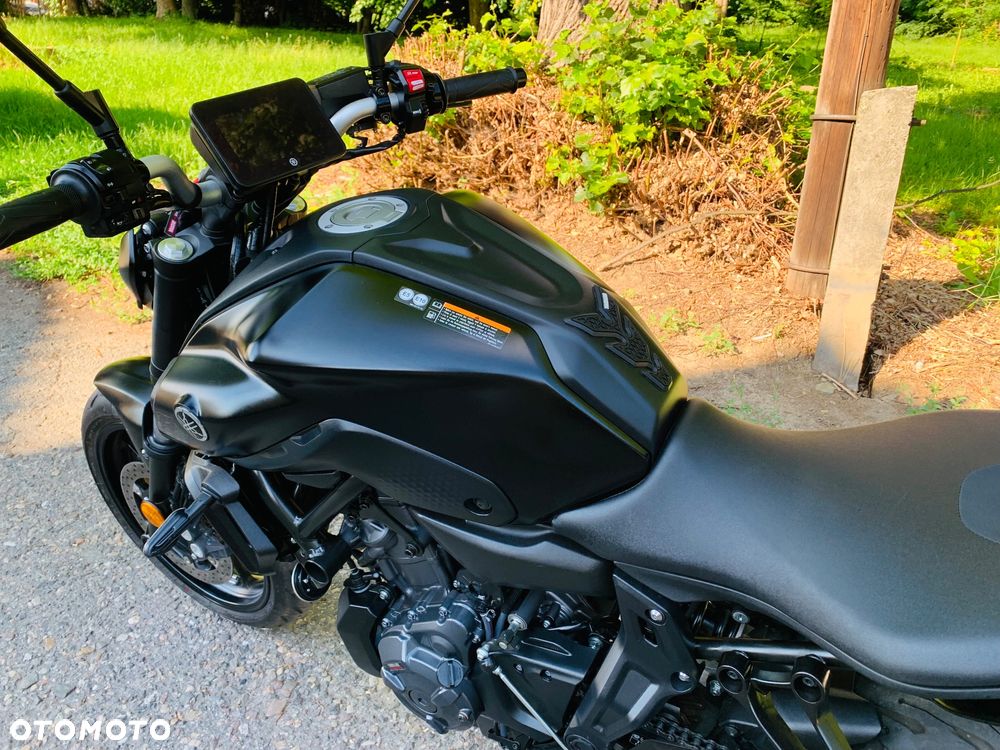 Yamaha MT - 9
