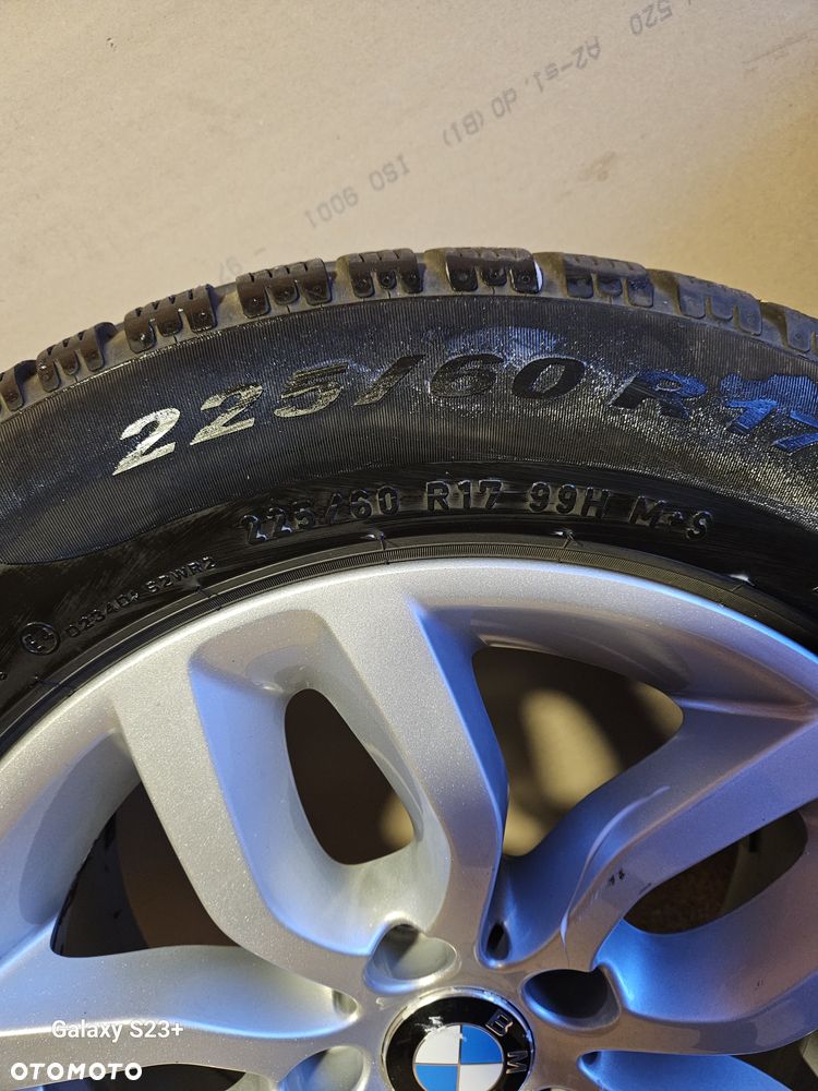 4 używane koła zimowe RunFlat Pirelli Sotozero winter 210  na obręczach aluminiowych R17, 225x60 - 16