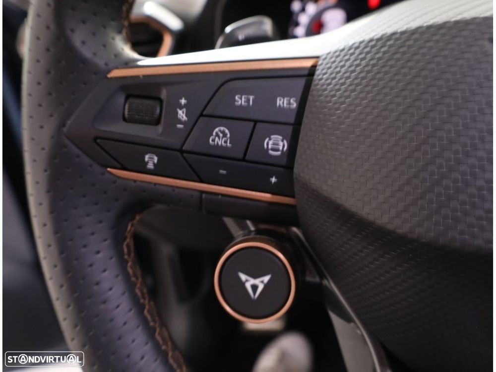Cupra Formentor 1.5 eTSI DSG - 36