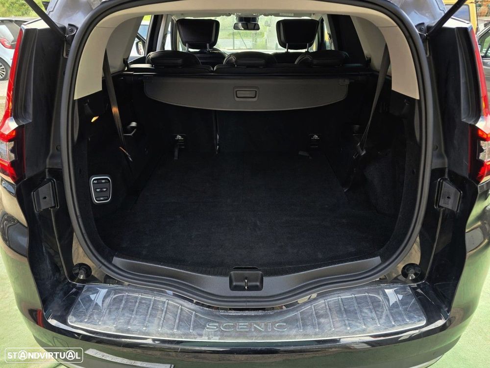 Renault Grand Scénic 1.6 dCi Bose Edition EDC SS - 16