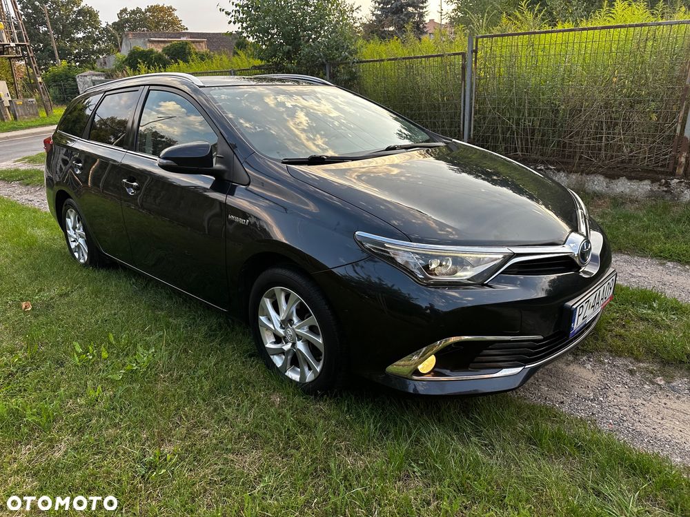 Toyota Auris - 10